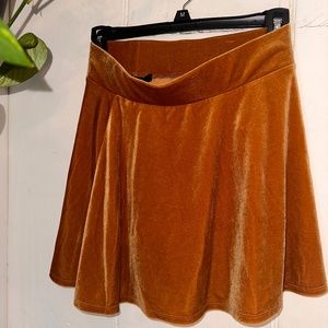 Forever 21 velvet skirt gold